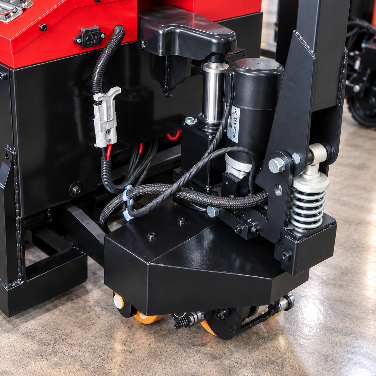 Transpalette tout-terrain tout électrique 3 tonnes – 30-550/685